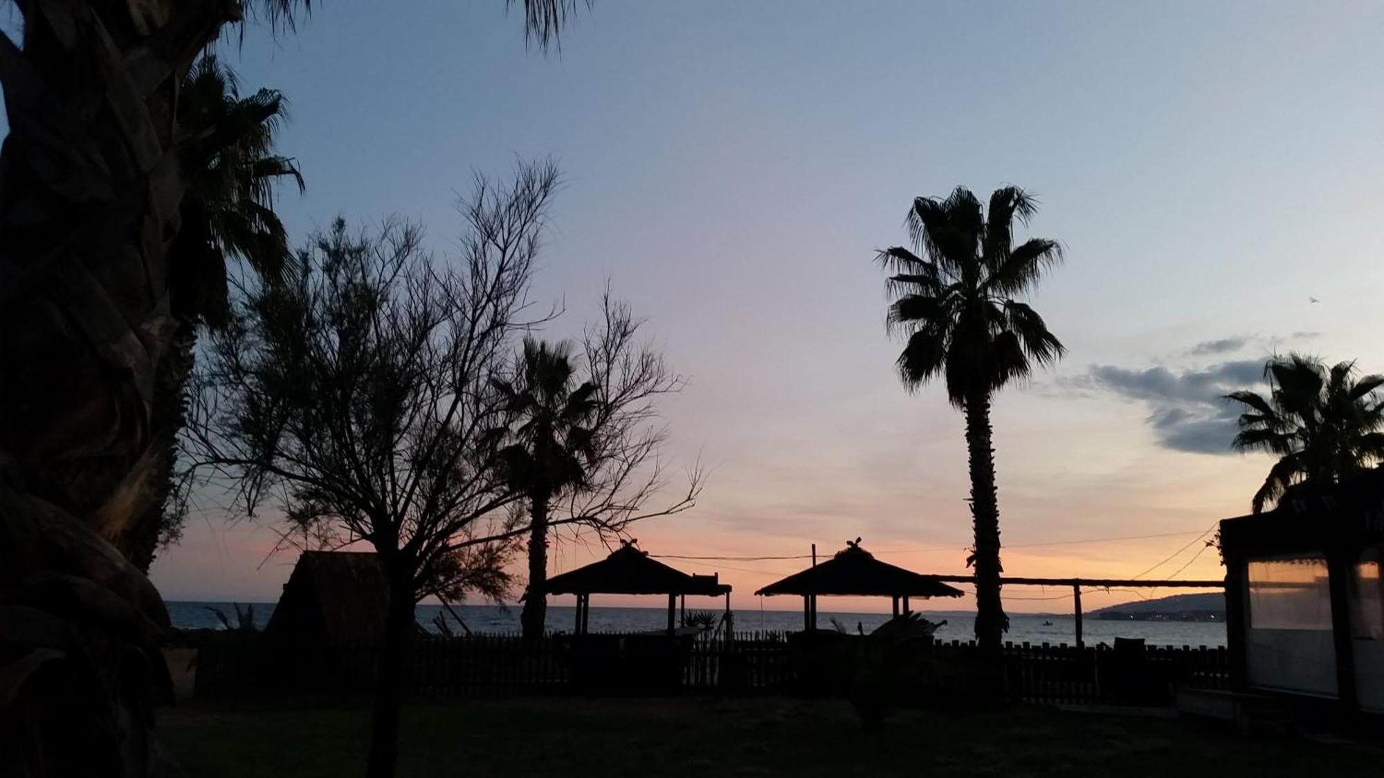 Sublime Vue Mer,Parking,Wifi Fréjus Exteriör bild